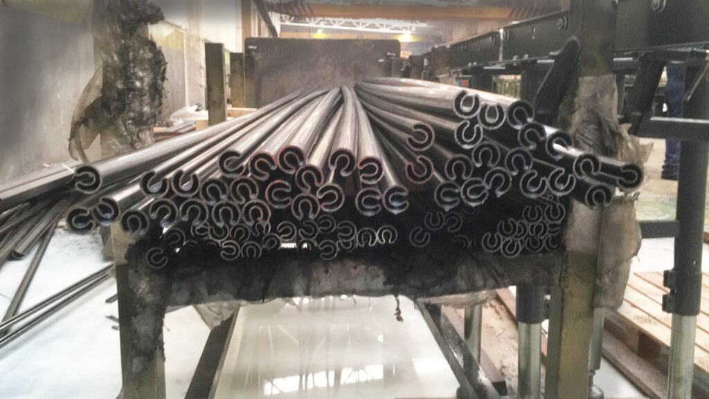 Rodillos reformados por Favaritx para perfilado industrial 1