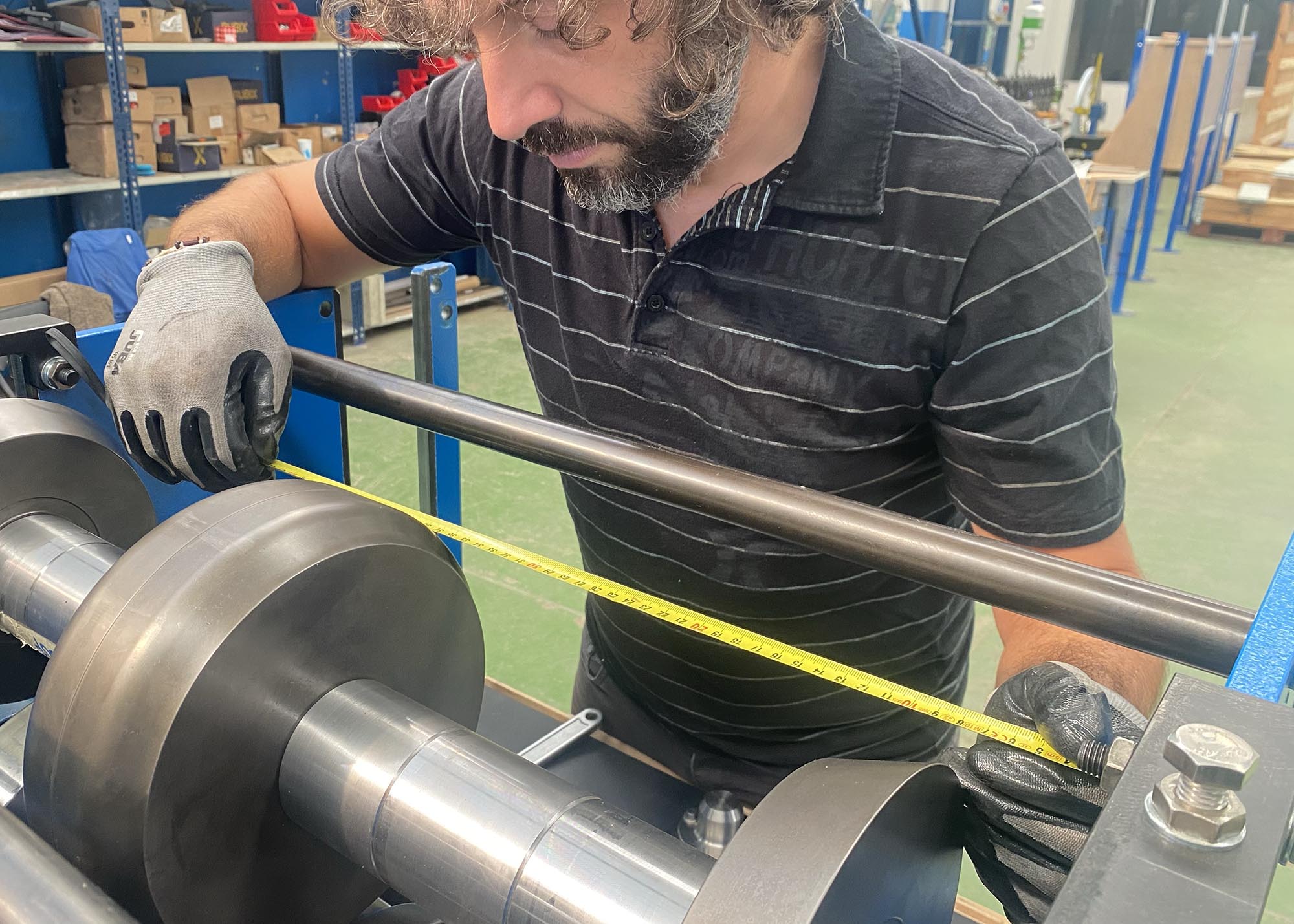 FAVARITX engineer measuring roll forming tooling